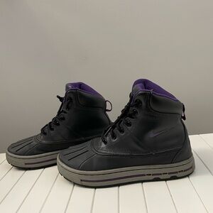 Nike Boys Black and Gray Boots with Purple Accents